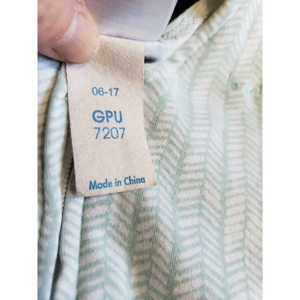 Halo pale blue